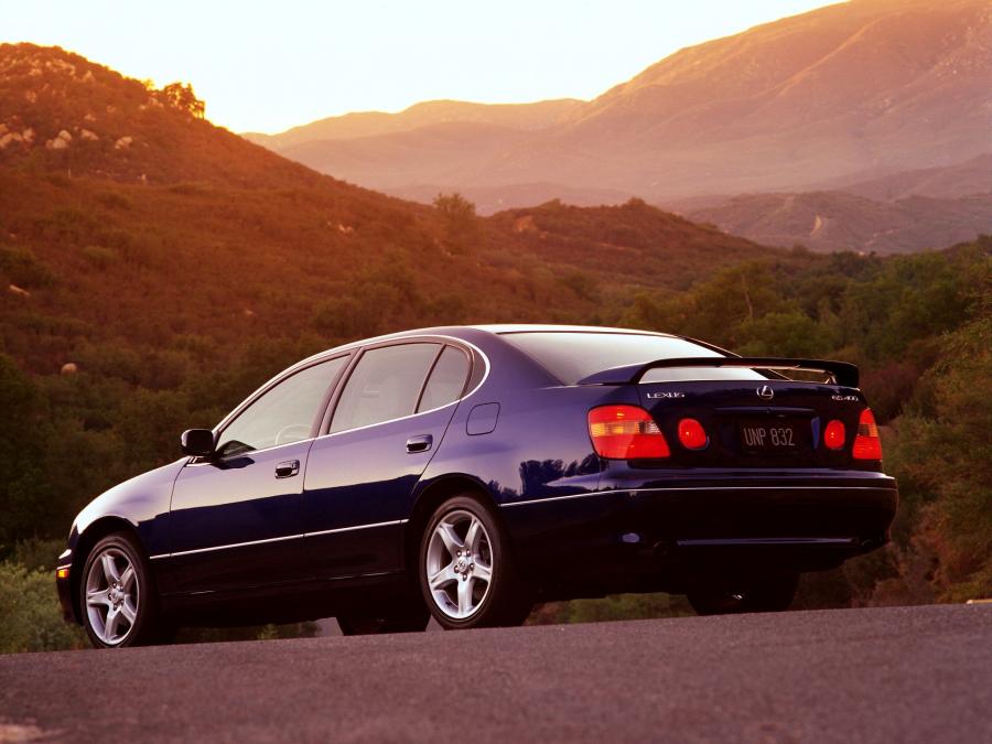  Lexus GS400 1998 года  (фото 4 из 7)